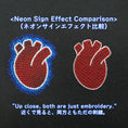 Gallery viewerに画像を読み込む, イキリ刺繍Tシャツ(heart shaped box)