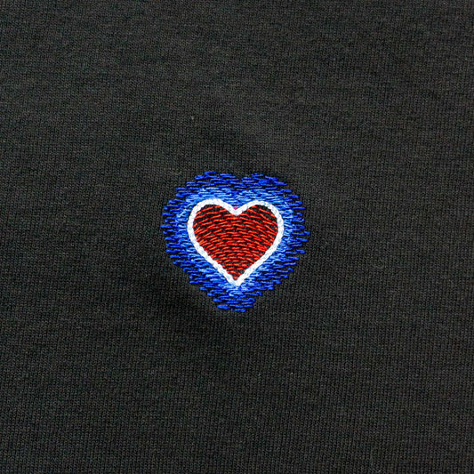 大人可愛い！ハートマークTシャツ