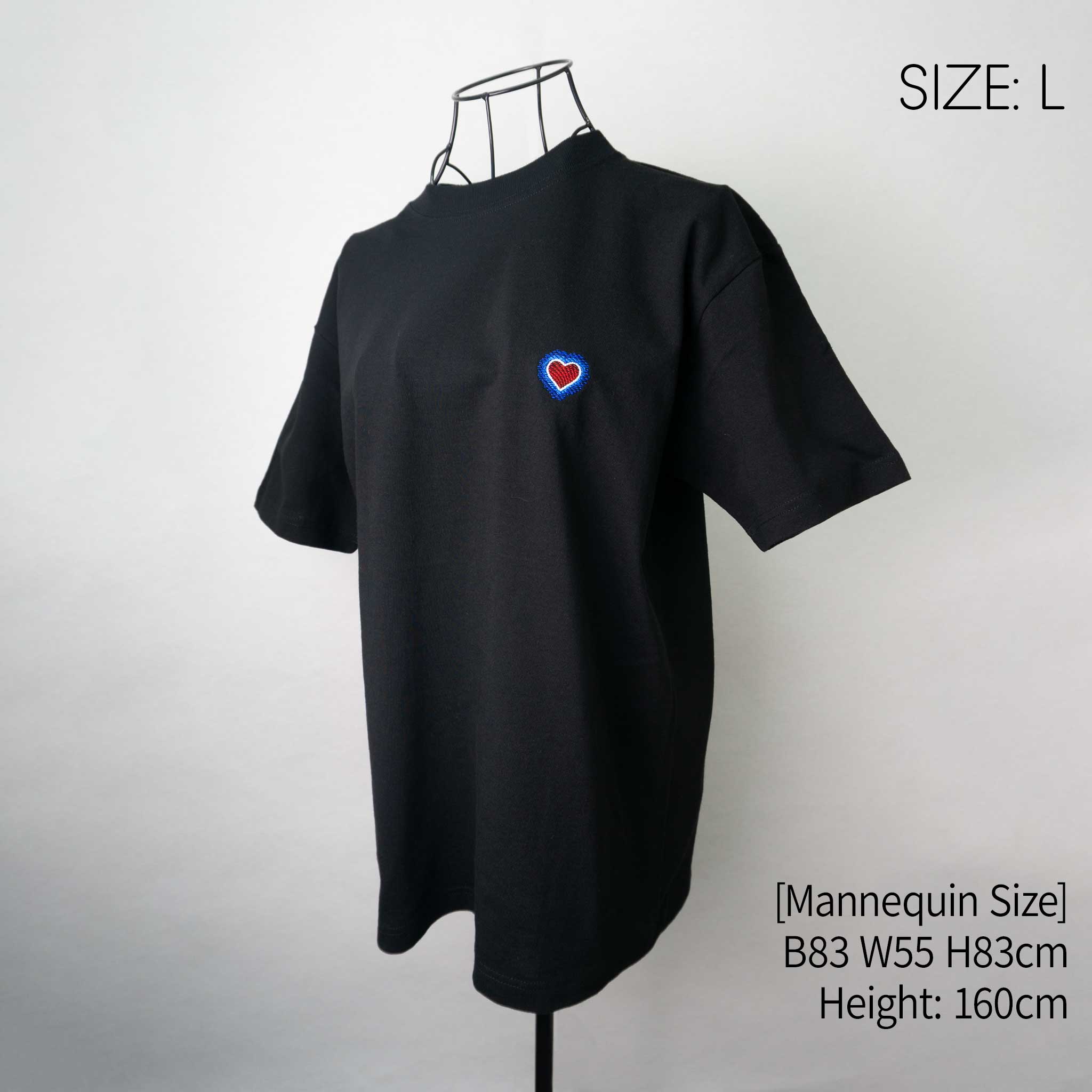 Cute and grown-up! Heart mark T-shirt