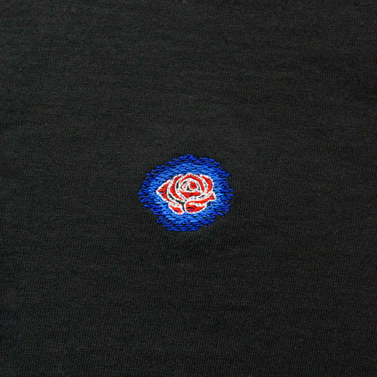 大人可愛い！薔薇マークTシャツ