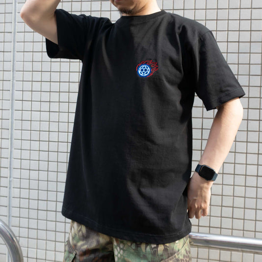 光って見える！スポーツ刺繍Tシャツ（Soccer）