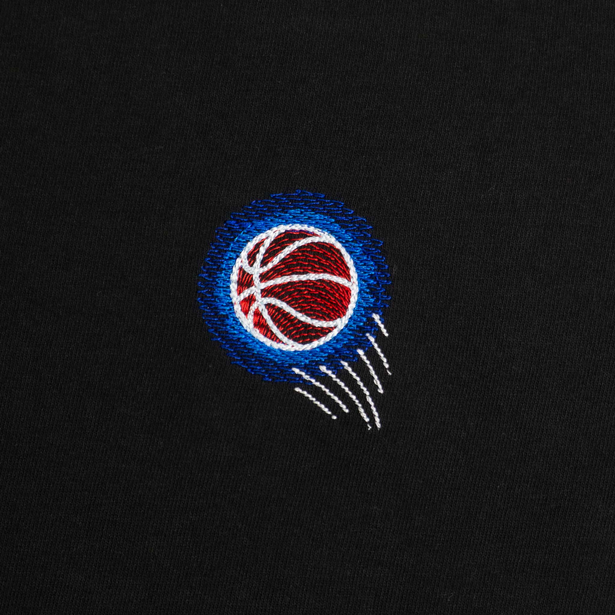 光って見える！スポーツ刺繍Tシャツ（バスケットボール）